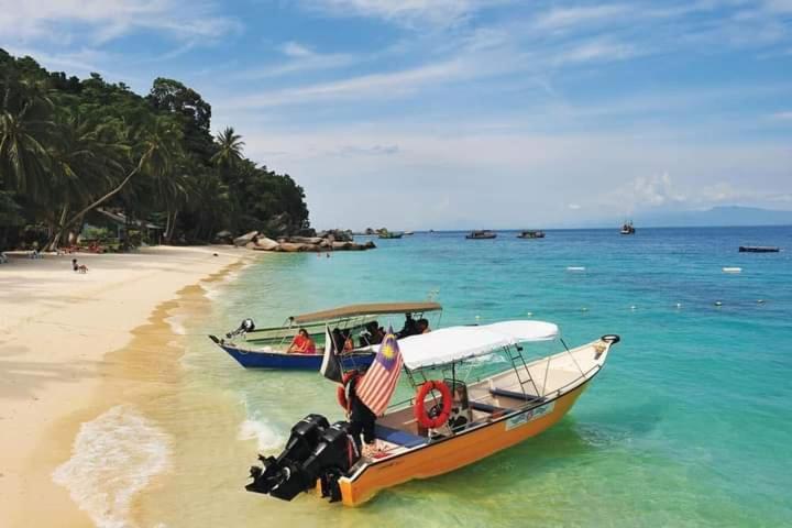 Long Beach Garden Kampung Kuala Besut Bagian luar foto